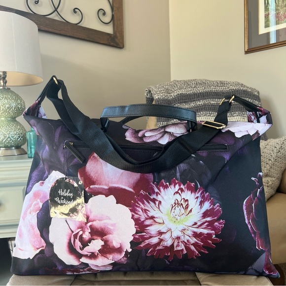 Handbags - Weekender Canvas  Floral Carry On Overnight Black Mauve Travel Bag